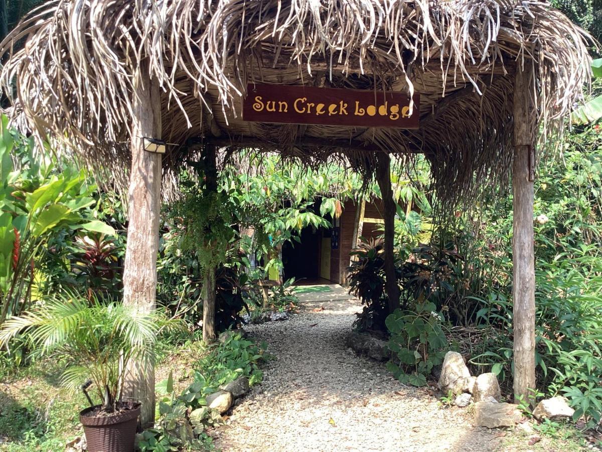 Sun Creek Lodge Punta Gorda Exterior photo